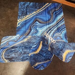 Blue and Gold Marble Bathroom Set
